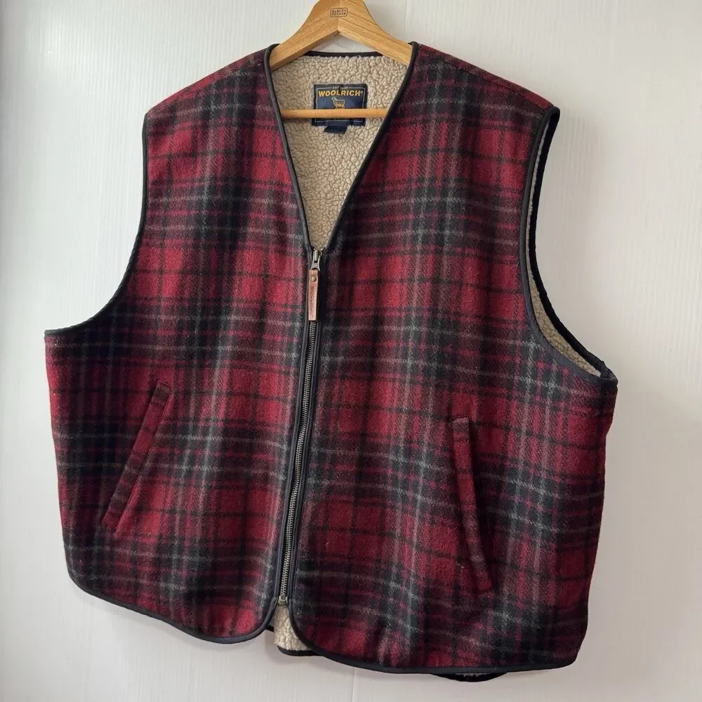 Woolrich Men’s XL Sherpa Lined Red Tartan Plaid Full Zip Wool Vest